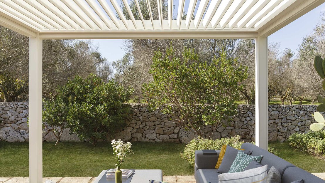 Chiusura zip screen su pergola